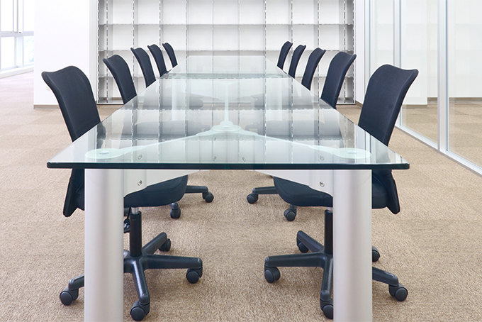 c*　様　売約済　スペースエイジ　アルミニウム　メタル　ビーンズ　テーブル Y Table | ecoms オンラインストア